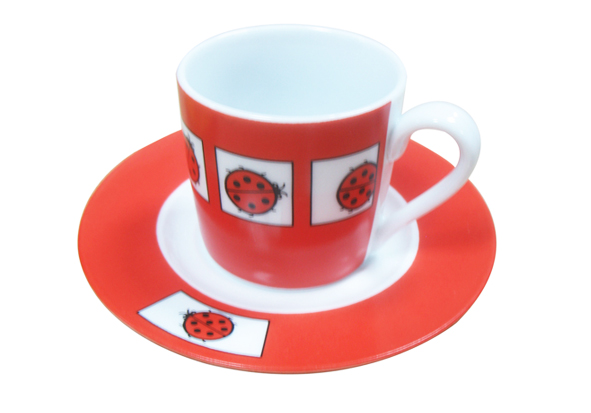 陶磁のコップ・プレートセット