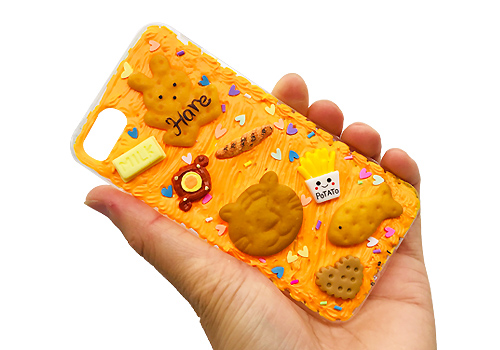 クリームクッキーのスマホケース
